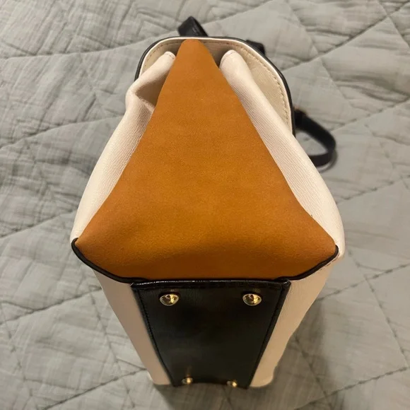 Antonio Melani Handbag- Black, White & Brown - Picture 3 of 8